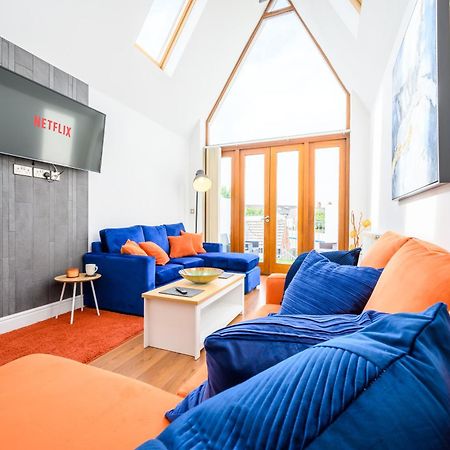 Llandaff Lofts - 2 Bed - Terrace - Wifi 카디프 외부 사진
